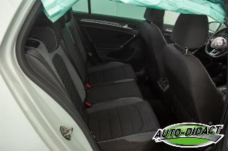 Volkswagen Golf 1.5 TSI Automaat Pano Digi Dash Navi Clima Business R Highline picture 24