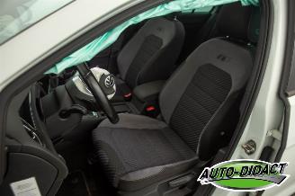 Volkswagen Golf 1.5 TSI Automaat Pano Digi Dash Navi Clima Business R Highline picture 27