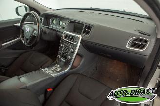 Volvo S-60 1.6 T4 Automaat Navi Clima picture 17