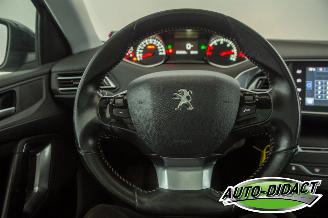 Peugeot 308 1.6 BlueHDi Navi Camera Clima Blue Lease Executive Pack picture 5
