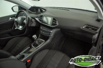 Peugeot 308 1.6 BlueHDi Navi Camera Clima Blue Lease Executive Pack picture 20