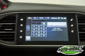 Peugeot 308 1.6 BlueHDi Navi Camera Clima Blue Lease Executive Pack picture 9
