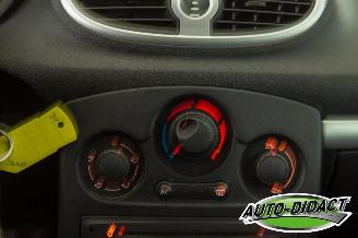 Renault Clio 1.5 dCi Airco Authentique picture 8