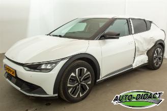 Vaurioauto  passenger cars Kia EV6 58 kWh SOH 100% AUT Navi Camera Clima Air 2023/4