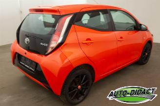 Toyota Aygo 1.0 VVT-i Navi Airco x-play picture 4