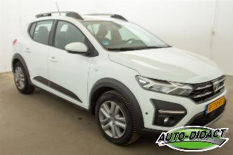 Dacia Sandero 1.0 TCe Bi-Fuel Airco Camera Stepway Essential picture 2