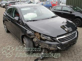 Peugeot 308 308 (L3/L8/LB/LH/LP) Hatchback 5-drs 1.2 12V e-THP PureTech 130 (EB2DT=
S(HNY)) [96kW]  (11-2013/06-2021) picture 2
