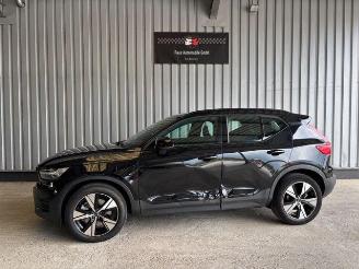 Volvo XC40 R Design Recharge Plug-In Hybrid Panorama picture 1