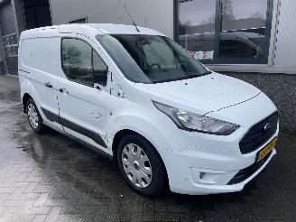krockskadad bil bedrijf Ford Transit Connect 1.5 EcoBlue Trend Automaat 2022/2