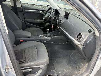 Audi A3 1.6 TDI Pro Line SPORTBACK picture 30