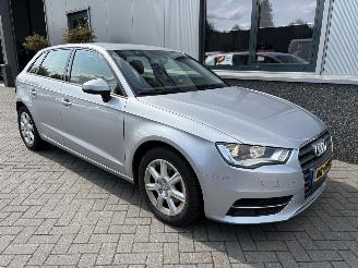  Audi A3 1.6 TDI Pro Line SPORTBACK 2016/8