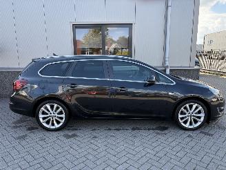 Opel Astra SPORTS TOURER 1.4 Turbo picture 3