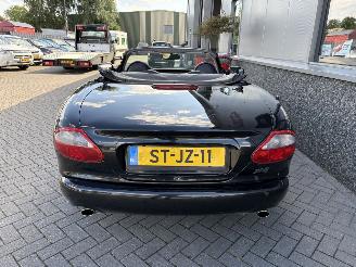 Jaguar Xk-8 4.0 V8 Convertible picture 11