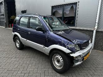Vaurioauto  passenger cars Daihatsu Terios 1.3 SX Airco 1999/9