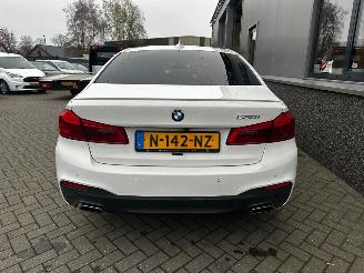 BMW 5-serie 530i High Executive M-Pakket picture 23