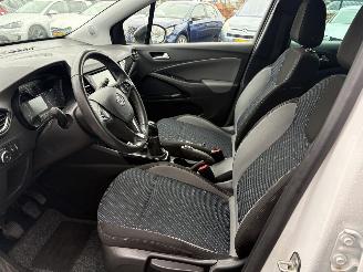 Opel Crossland X 1.2 120 Jaar Edition picture 25