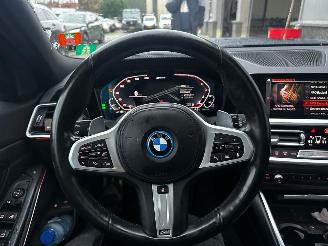 BMW 3-serie 330e High Executive picture 40