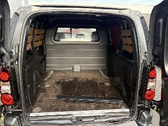 Citroën Berlingo 1.6 BlueHDI 100 Business picture 5