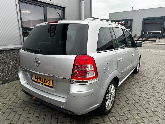 Opel Zafira 1.8 Cosmo. Automaat picture 5