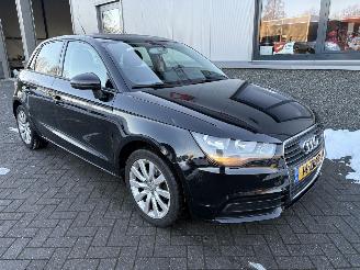 damaged passenger cars Audi A1 SPORTBACK 1.2TFSI Connect 2013/1