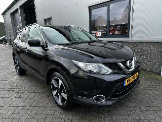 uszkodzony samochody osobowe Nissan Qashqai 1.2 N-Connecta 2017/3