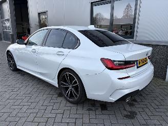 BMW 3-serie 330i M-Pakket High Executive Automaat picture 36