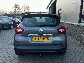 Renault Captur 0.9 TCe Dynamique picture 5