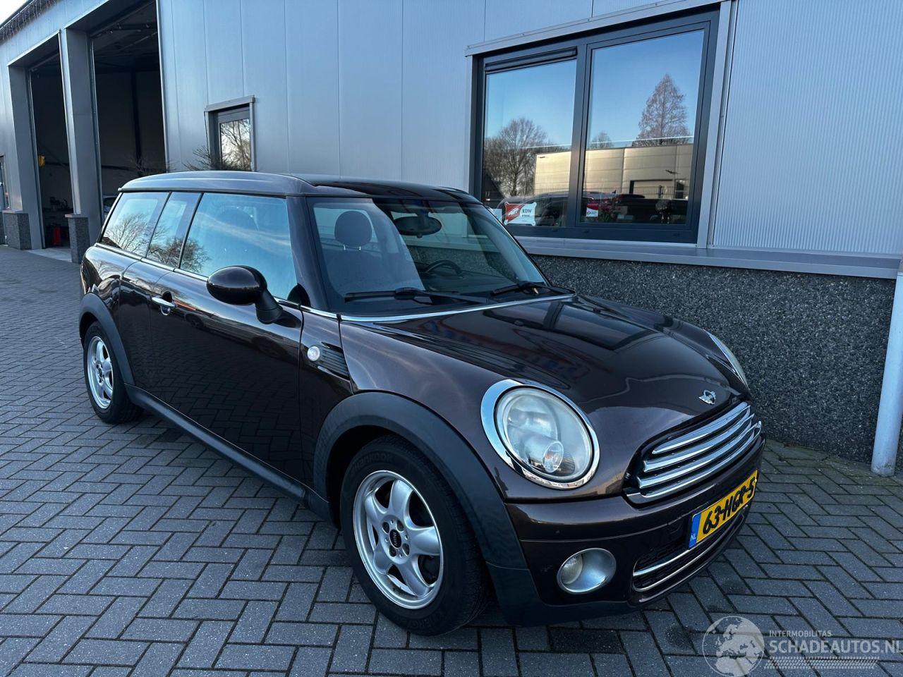 Mini Clubman 1.6 COOPER D CLUBMAN automaat