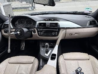 BMW 3-serie 320i M sport Touring Automaat picture 30