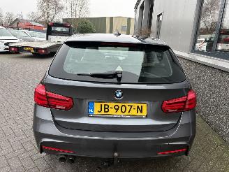 BMW 3-serie 320i M sport Touring Automaat picture 18