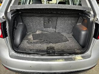 Volkswagen Golf 2.0 FSI Automaat picture 20