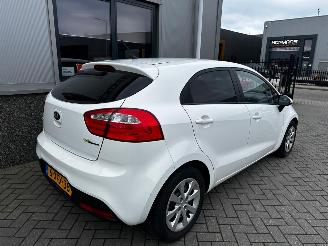 Kia Rio 1.4 CRDI Plus Pack picture 8