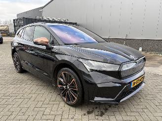 Unfallwagen Skoda Enyaq 80 Founders Edition Black 2021/12