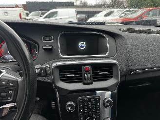 Volvo V-40 2.0 D2 R-Design Business picture 32