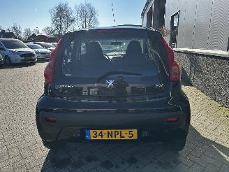 Peugeot 107 1.0-12V Millesim 200 picture 23