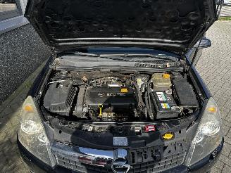 Opel Astra TWIN TOP 1.8 Temptation picture 10