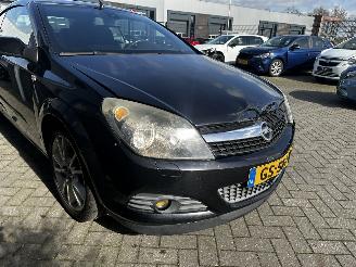Opel Astra TWIN TOP 1.8 Temptation picture 27