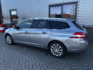 Peugeot 308 1.2 PureTech Blue Lease Premium picture 20