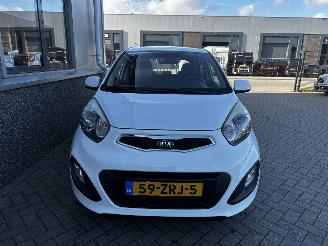 Kia Picanto 1.0 CVVT Design Edition picture 16