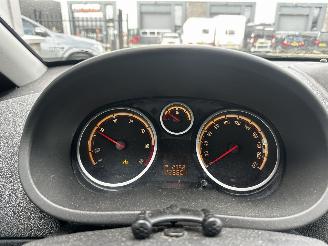 Damaged car Opel Corsa 1.3 CDTI EcoFlex S/S Cosmo 2012/2