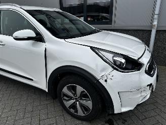 Kia Niro 1.6 GDI Hybrid ComfortLine picture 16