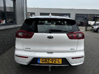 Kia Niro 1.6 GDI Hybrid ComfortLine picture 26