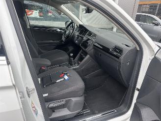 Volkswagen Tiguan 1.4 TSI Comfortline Business R picture 20