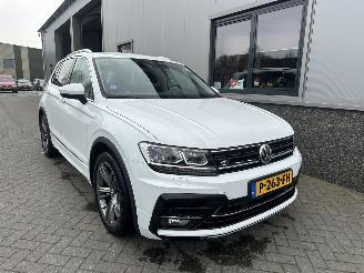 skadebil auto Volkswagen Tiguan 1.4 TSI Comfortline Business R 2018/2