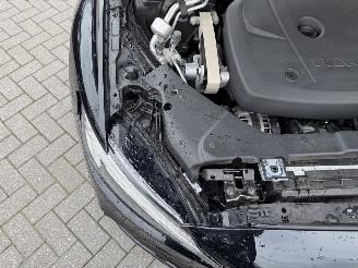 Volvo S-60 2.0 T4 R-Design picture 26