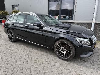 Mercedes C-klasse C-Klasse Estate 200 Prestige picture 2