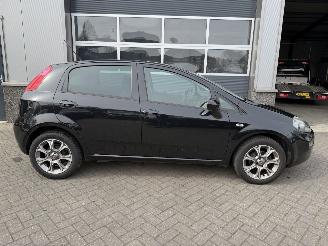 Fiat Punto Evo 0.9 TwinAir Sempre picture 4