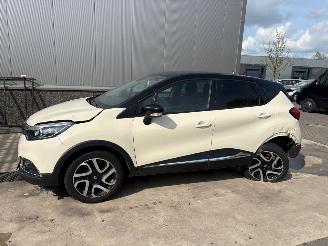 Renault Captur 0.9 TCe Dynamique picture 11