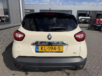Renault Captur 0.9 TCe Dynamique picture 6