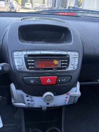 Toyota Aygo 1.0 VVT-i Dynamic Blue picture 25